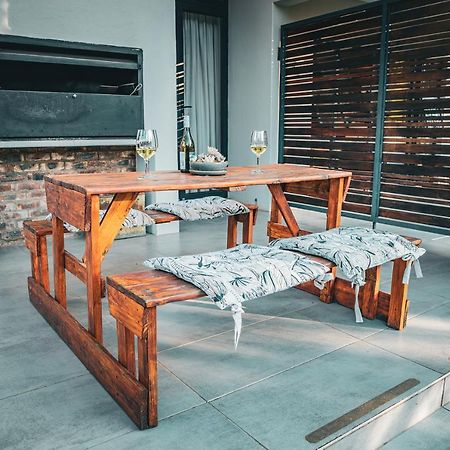 The Stoke House Apartment Clarens Ngoại thất bức ảnh