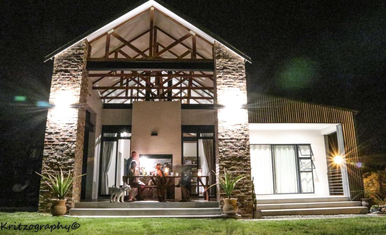 The Stoke House Apartment Clarens Ngoại thất bức ảnh
