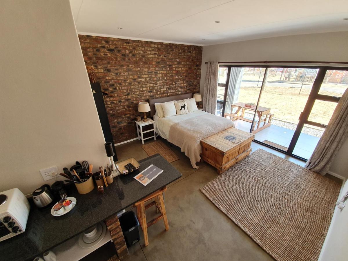 The Stoke House Apartment Clarens Ngoại thất bức ảnh