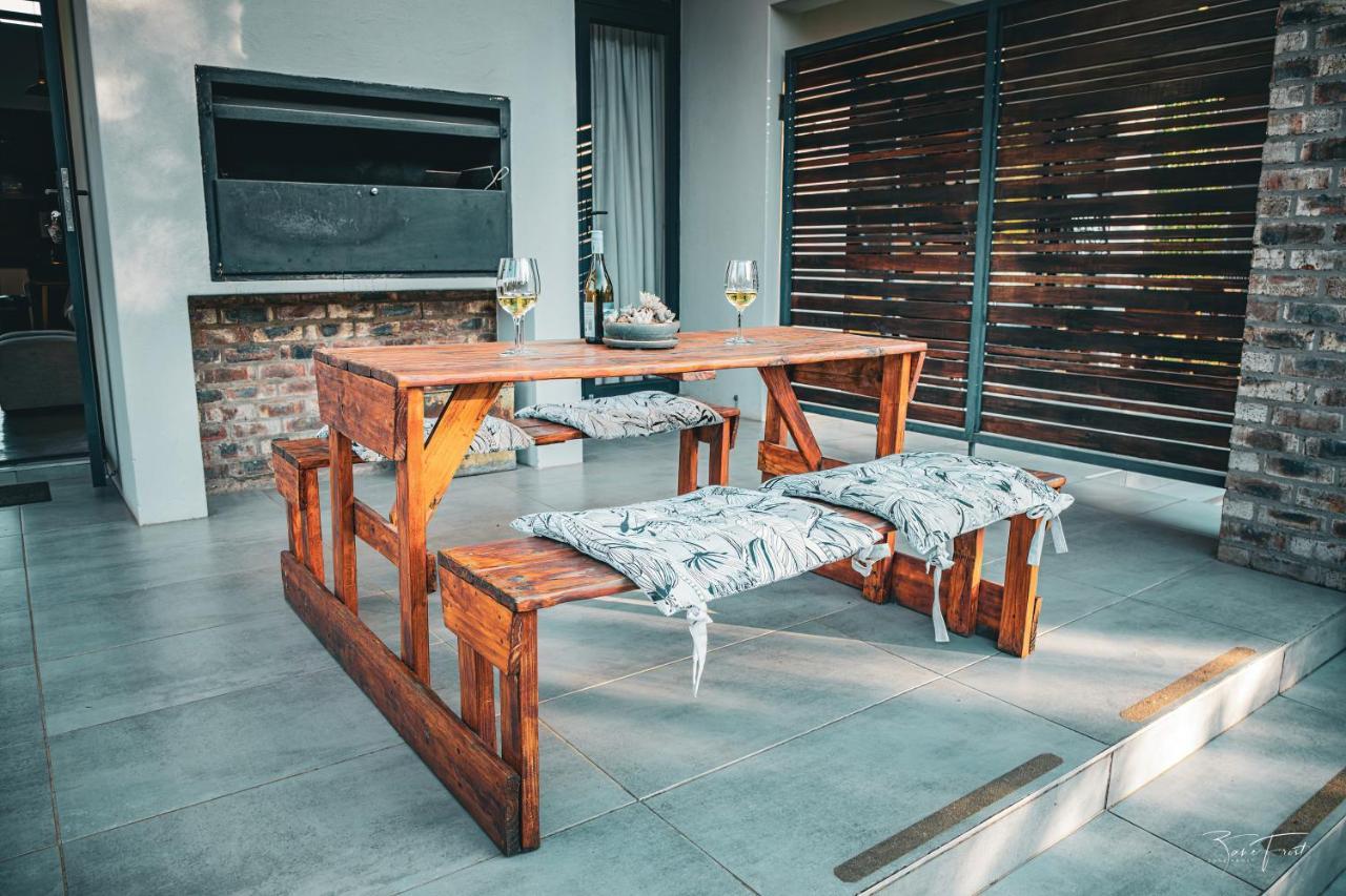 The Stoke House Apartment Clarens Ngoại thất bức ảnh