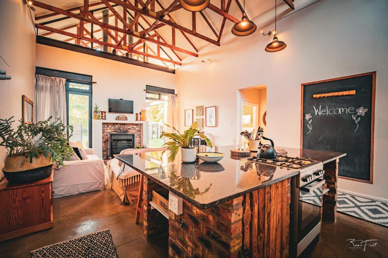 The Stoke House Apartment Clarens Ngoại thất bức ảnh