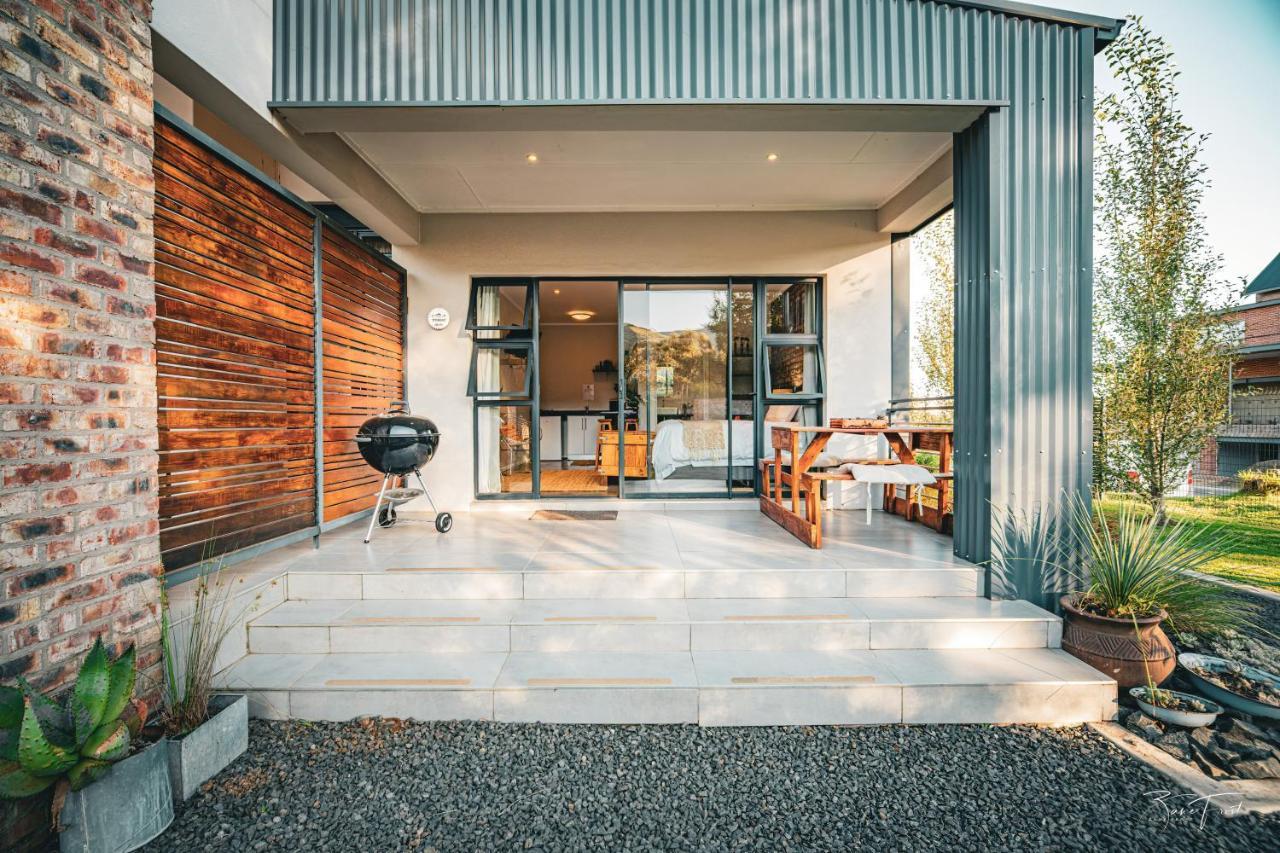 The Stoke House Apartment Clarens Ngoại thất bức ảnh